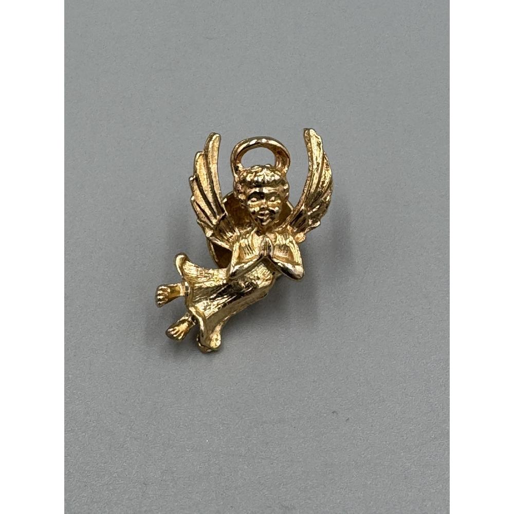 Angel W/ Halo & Wings Flying Praying Gold Colored Lapel Pin